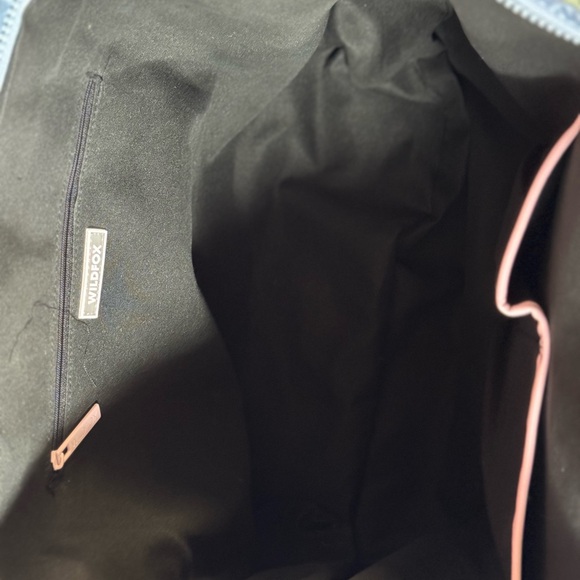 Brand New SEALED Wildfox Blue Puffy Tote Overnight Bag Diaper Beach GREAT GIFT - Picture 7 of 8